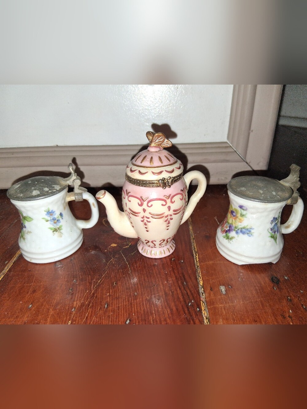 Bmf German Miniature Beer Steins And A Teapot Trinket Box